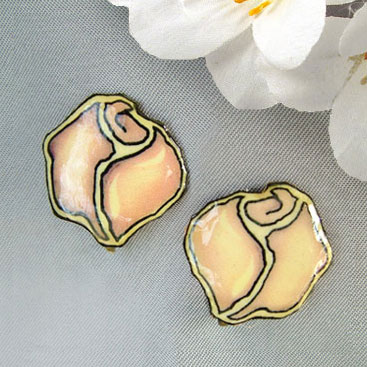 creamy pink roses clip-on earrings