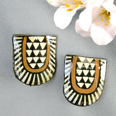 shield patterned lacquered clip on earrings