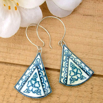 lacquered paper china blues earrings inspired by wedgwood china