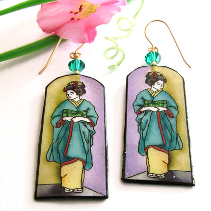lacquered paper earrings with geisha in formal kimono...custom colors available
