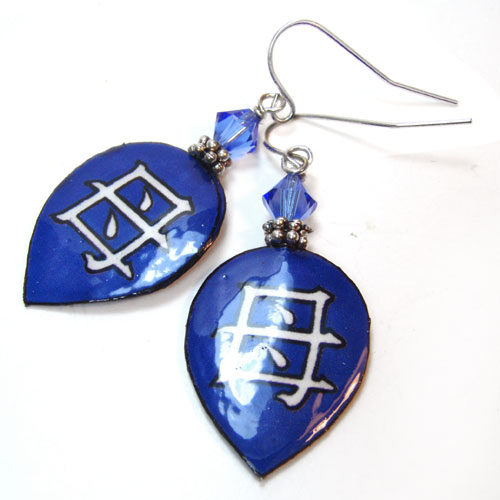 lacquered paper earrings in sapphire blue, 
the japanese kanji for Mother, and sterling silver earwires